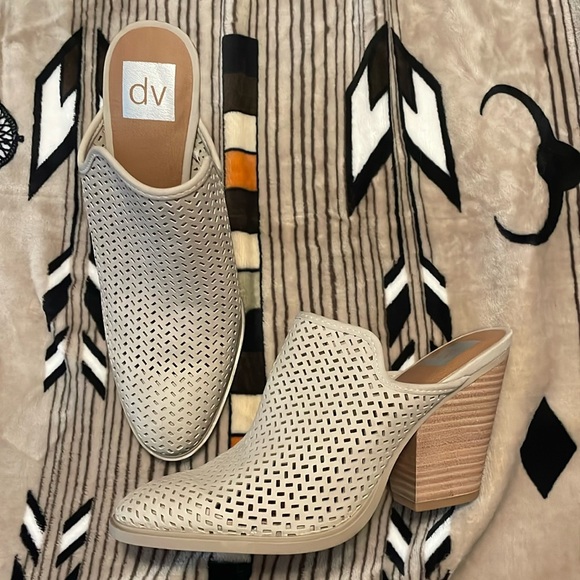 Tan Mule Booties DV by Dolce Vita - Picture 1 of 3